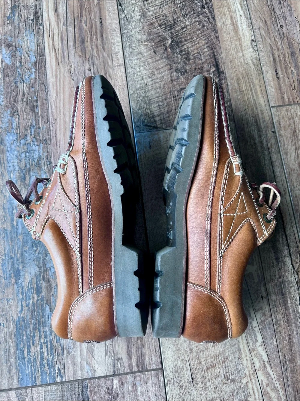 Rockport M3042 Vintage Leather Boat Shoes Men's 7 M / Fits Women's 8.5